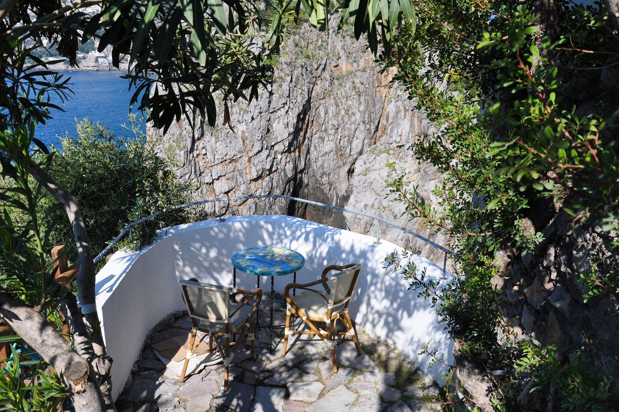 La Locanda Del Fiordo Furore Exterior photo