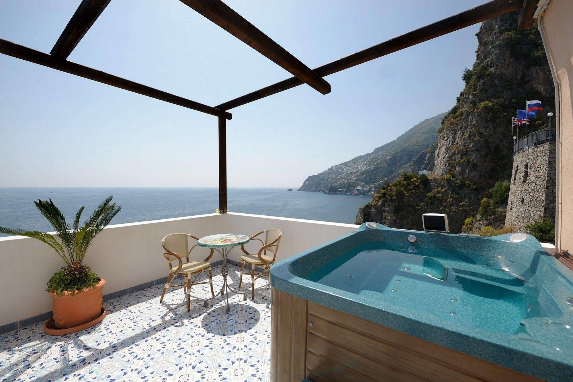 La Locanda Del Fiordo Furore Exterior photo