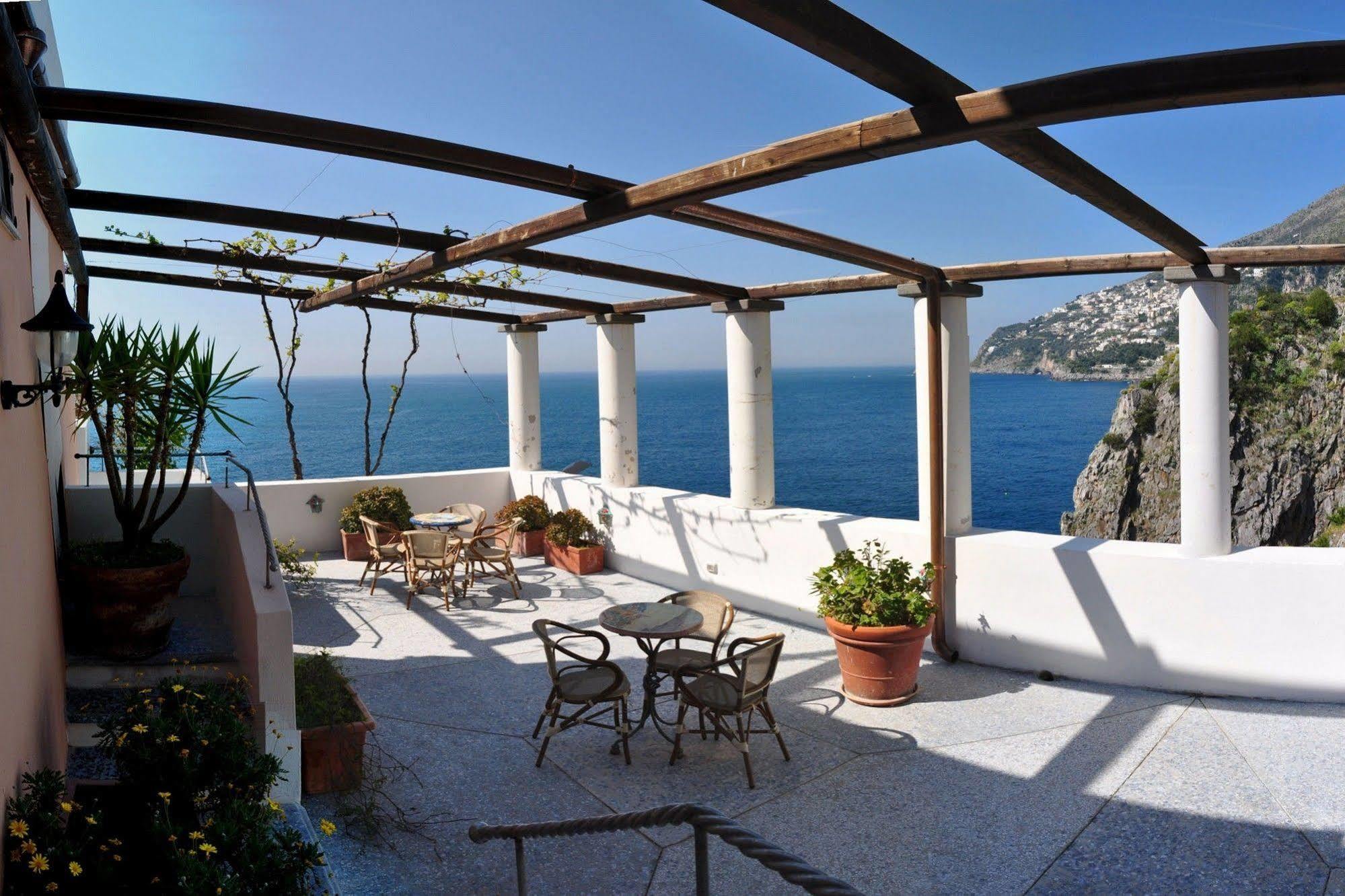 La Locanda Del Fiordo Furore Exterior photo